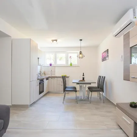 Apartmán Stella